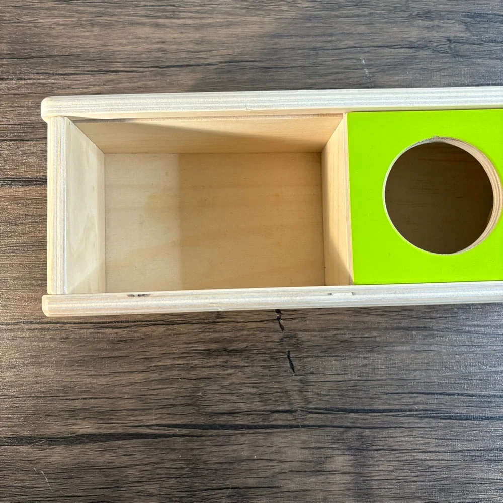 Lovevery Wooden‎ Sliding Top Box Ball Drop Toy 1 Ball Montessori Green Thinker